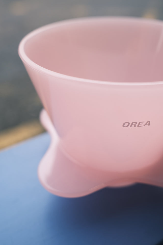 Orea 02 Creamy pink Brewer