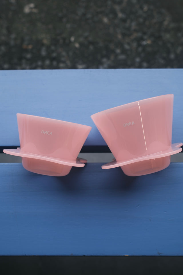 Orea 02 Creamy pink Brewer